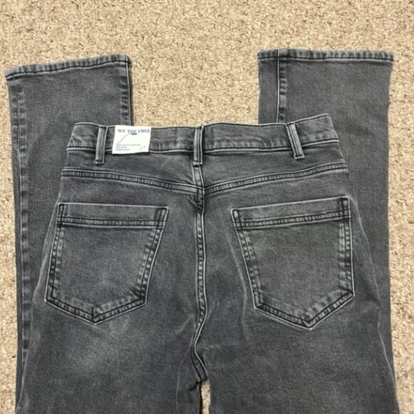 WE THE FREE PEOPLE LOW MAINTENANCE MID RISE CROP BOOT JEANS WASHED BLACK NWT 28 - Picture 8 of 10